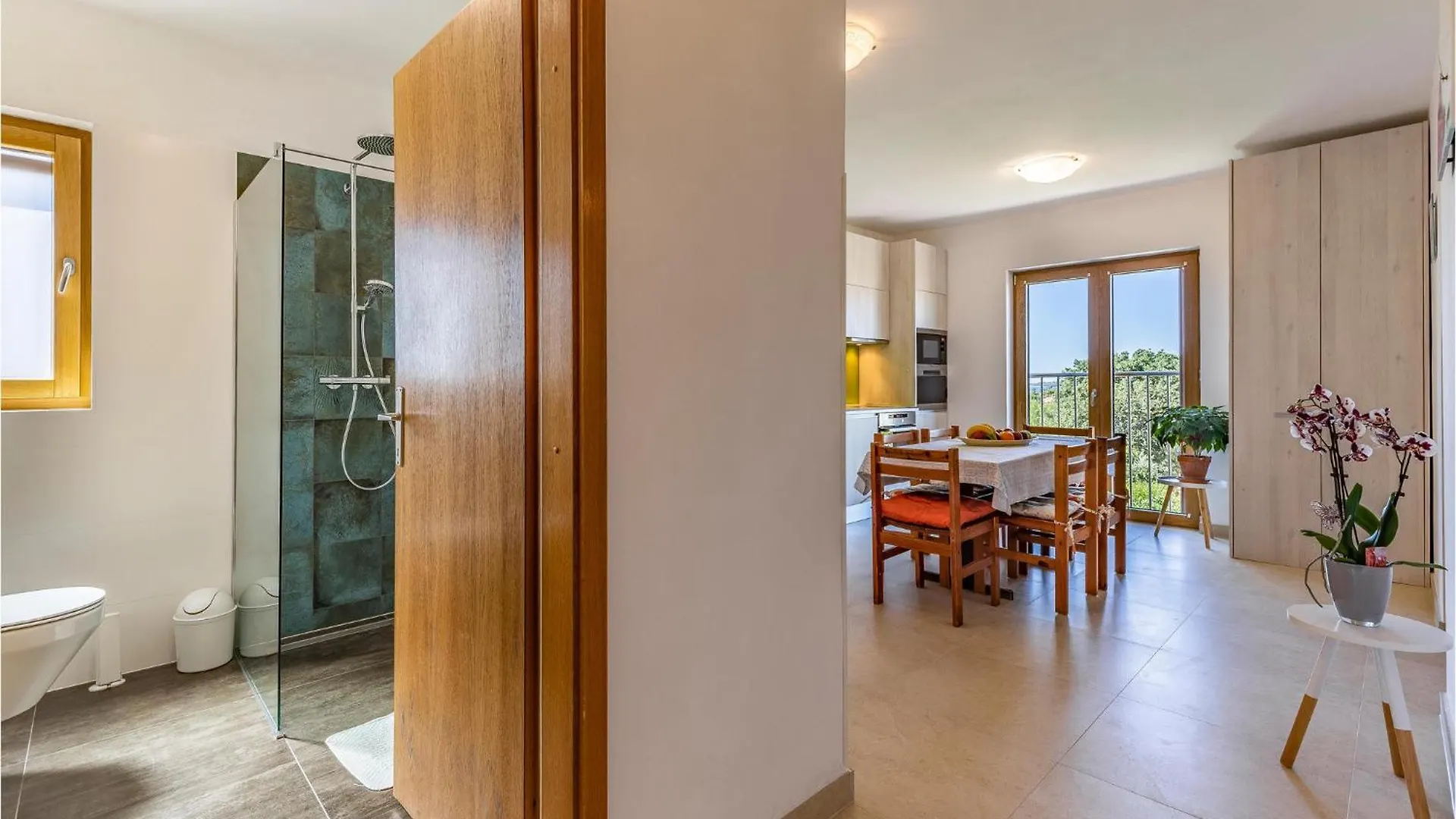 Awesome Apartment In Medulin With Kitchen